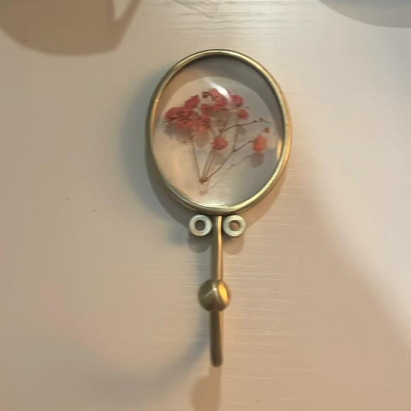 Vintage flower hook - Picture 1 of 2